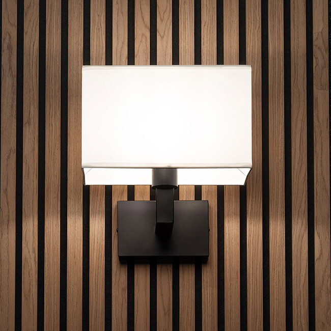 Akudeco® Wandlamp met rechthoekige stoffen Kap – E27 Fitting – Zwart – Modern design voor slaapkamer en woonkamer