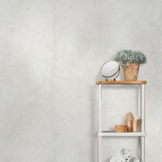 Akudeco Klik SPC wandpaneel - Limestone Grey - 270 x 60 cm